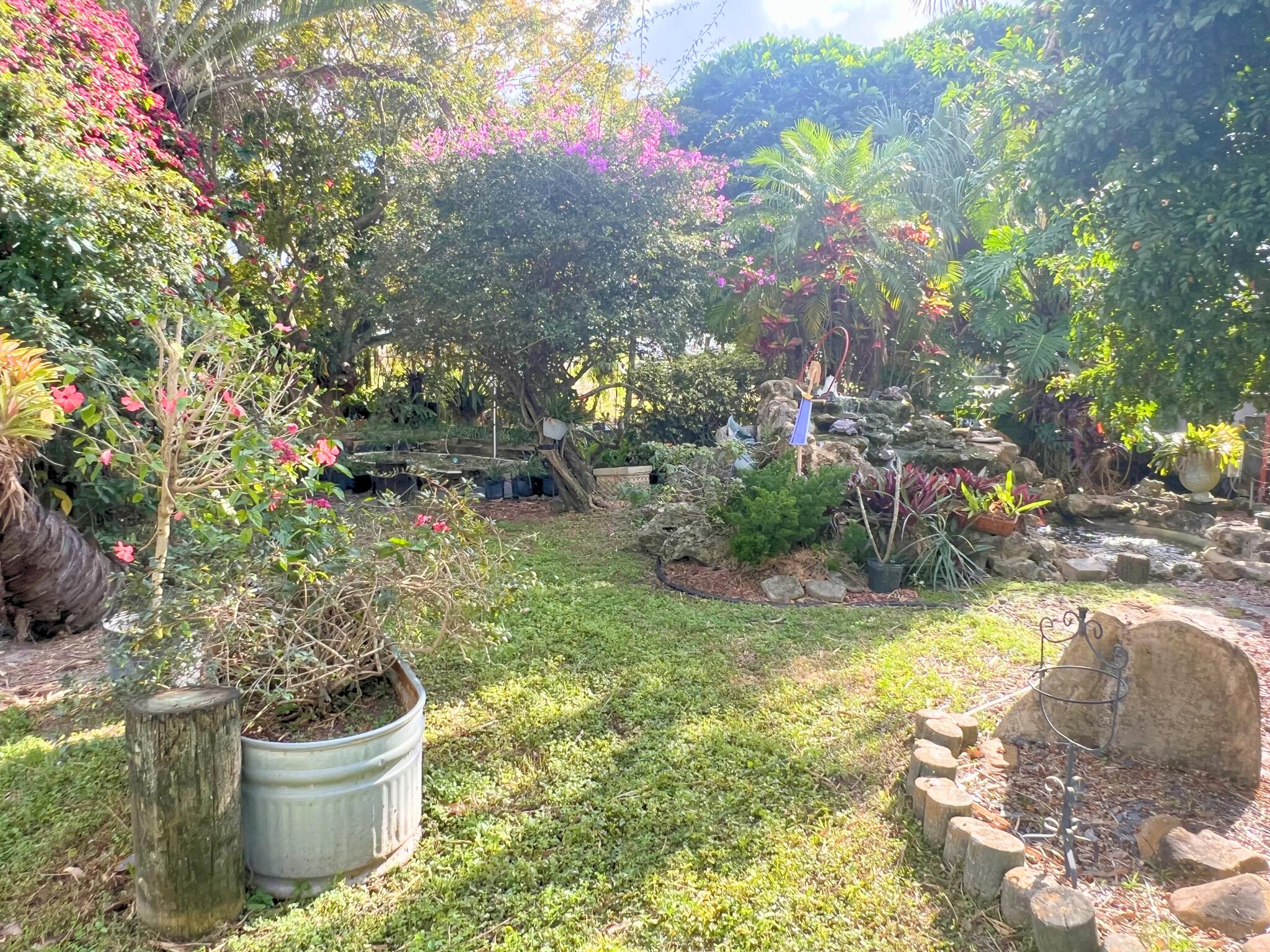 PALM BEACH FARMS - Land