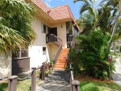 840 NE 199th St Unit 208B, Miami, FL 33179 - MLS#: F10431511