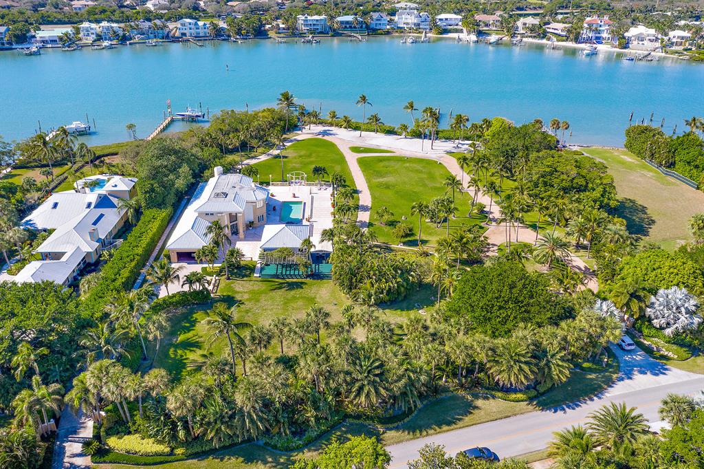 JUPITER ISLAND - Residential