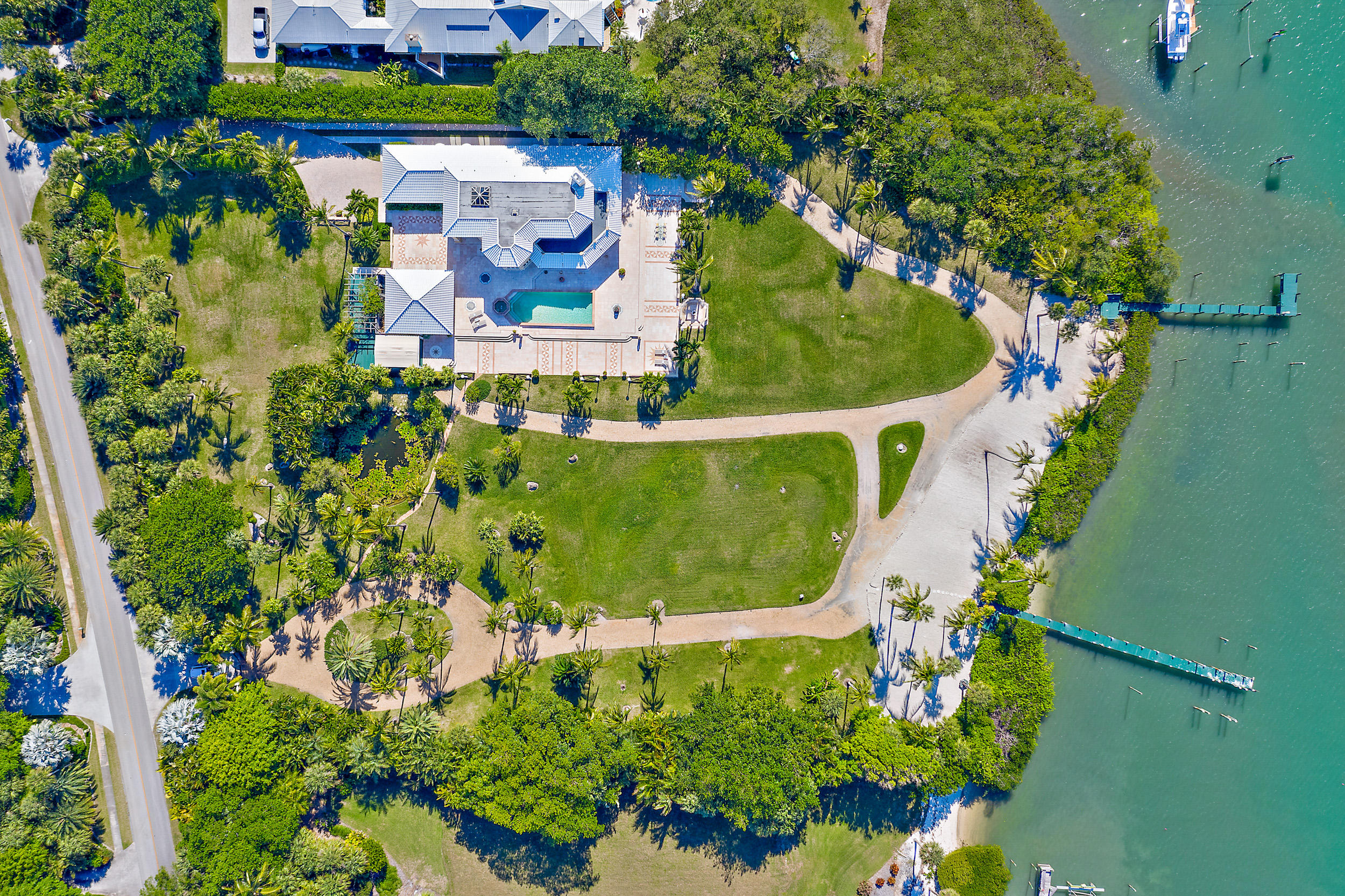 JUPITER ISLAND - Residential