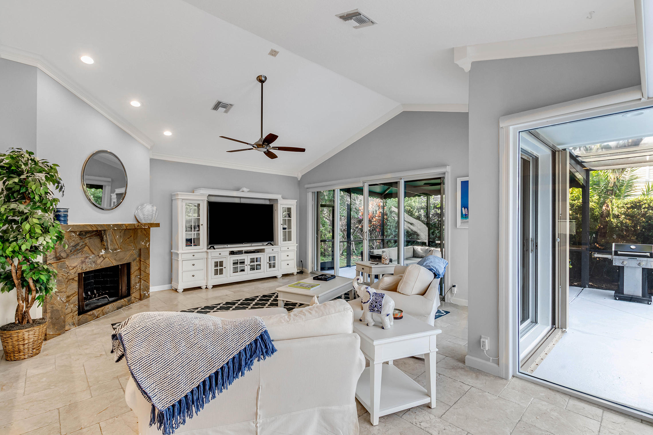 CASSEEKEY ISLAND AT JONATHANS LANDING - Residential Lease