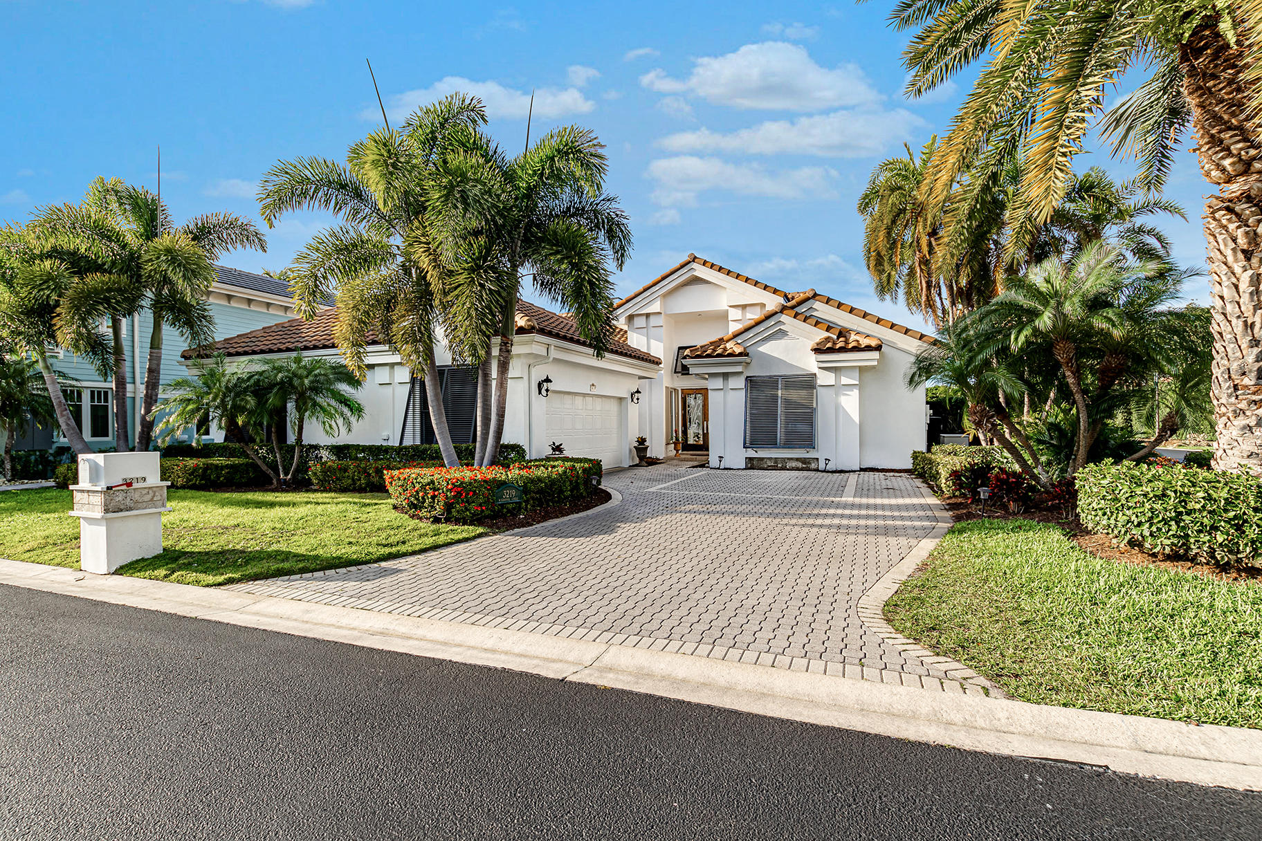 CASSEEKEY ISLAND AT JONATHANS LANDING - Residential Lease