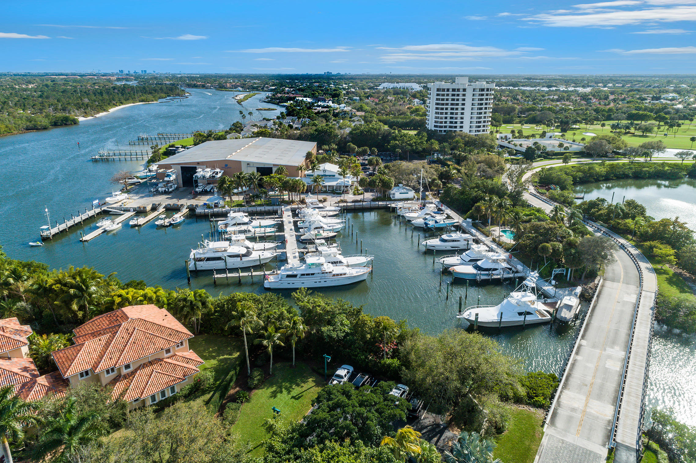 CASSEEKEY ISLAND AT JONATHANS LANDING - Residential Lease