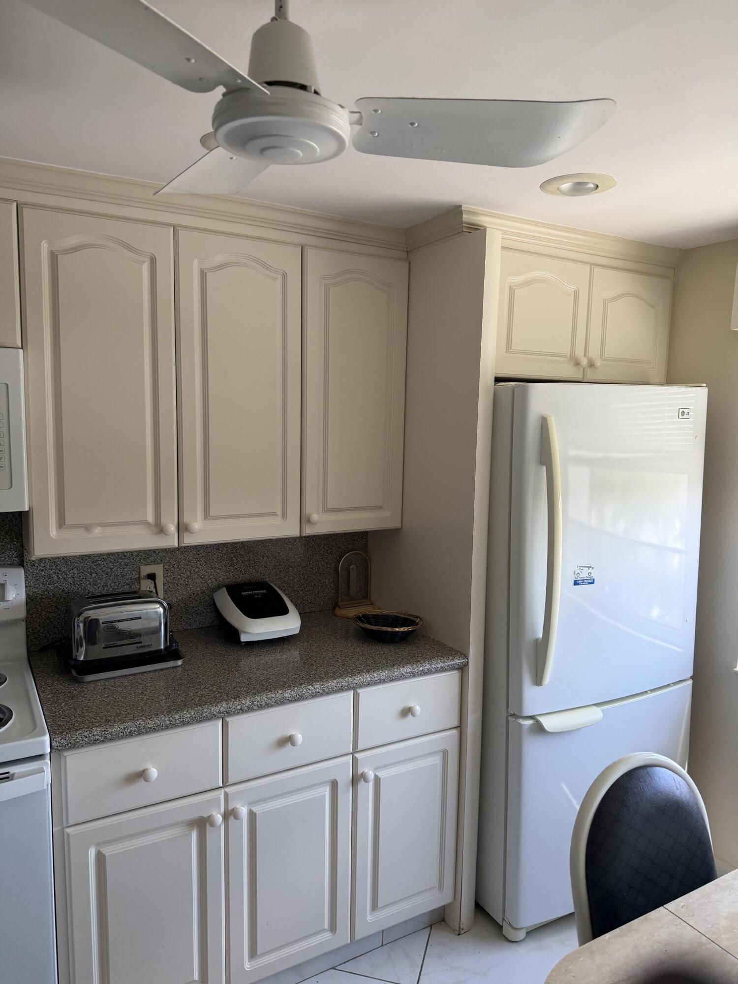 GUILDFORD AT CENTURY VILLAGE CONDO - Residential