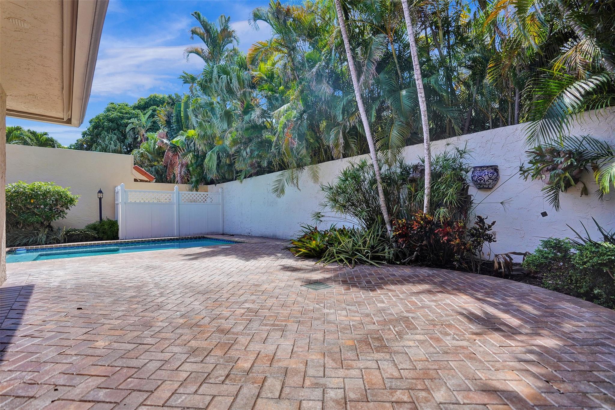 Pelican Harbor Ph 01 - Residential