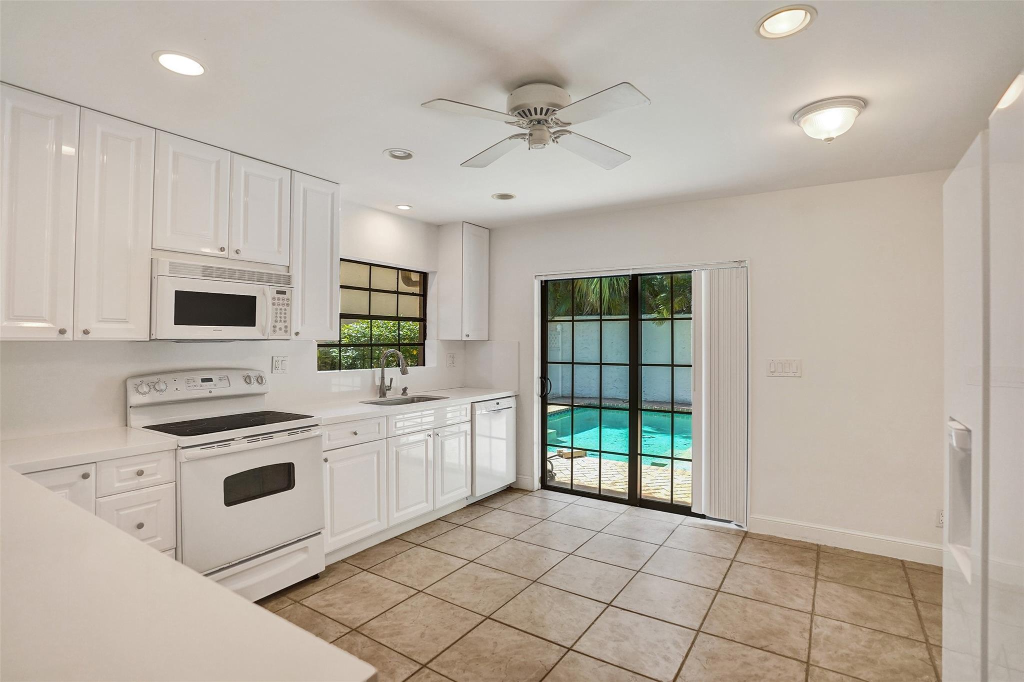 Pelican Harbor Ph 01 - Residential