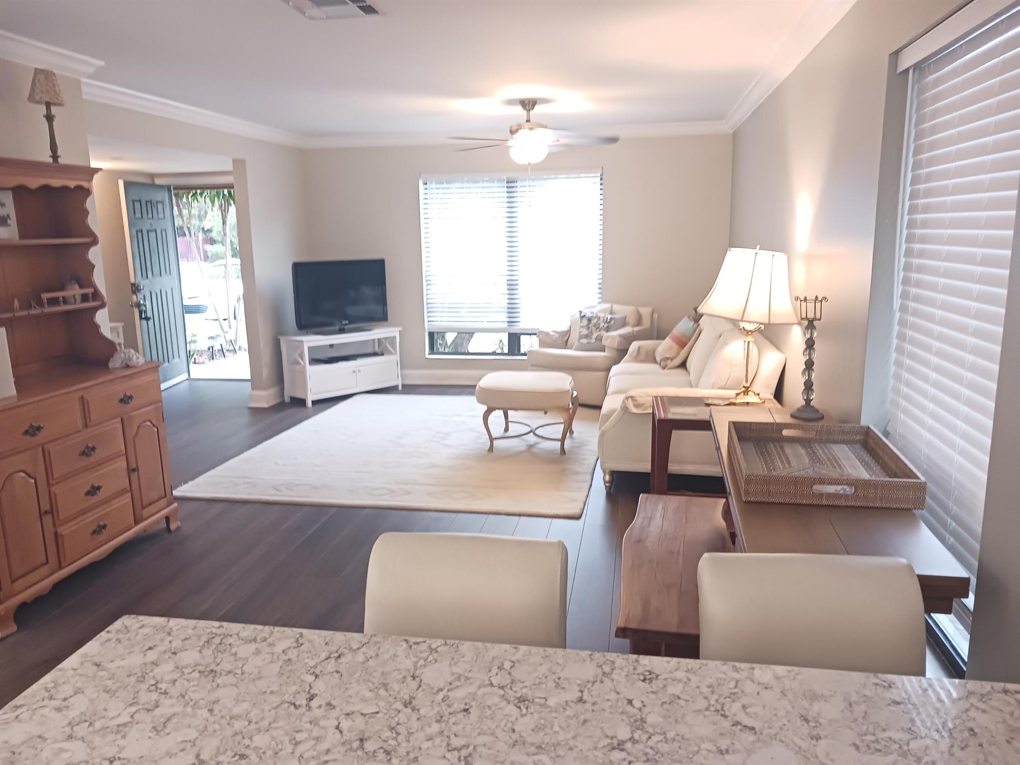 402 Sandtree Drive