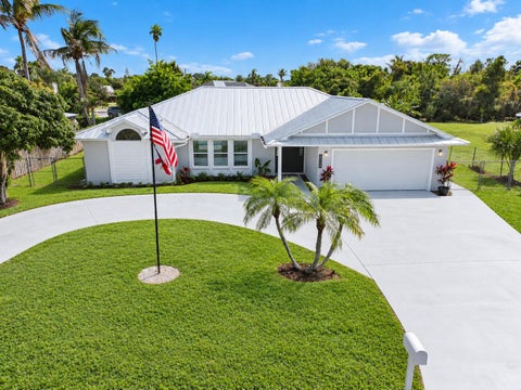 Photo of 5008 SE Major Way, Stuart, FL 34997 (MLS # B26091331)