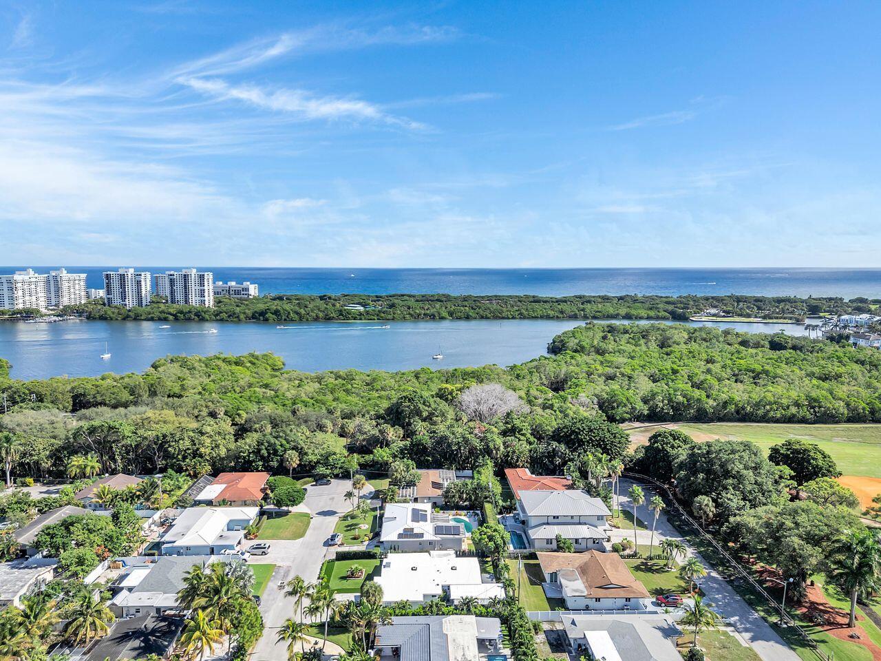 LAKE WYMAN SHORES - Residential Lease
