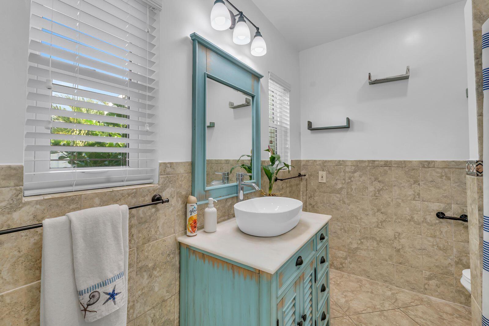 LAKE WYMAN SHORES - Residential Lease