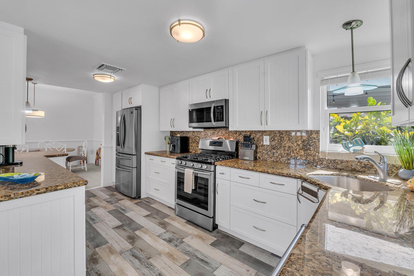 LAKE WYMAN SHORES - Residential Lease