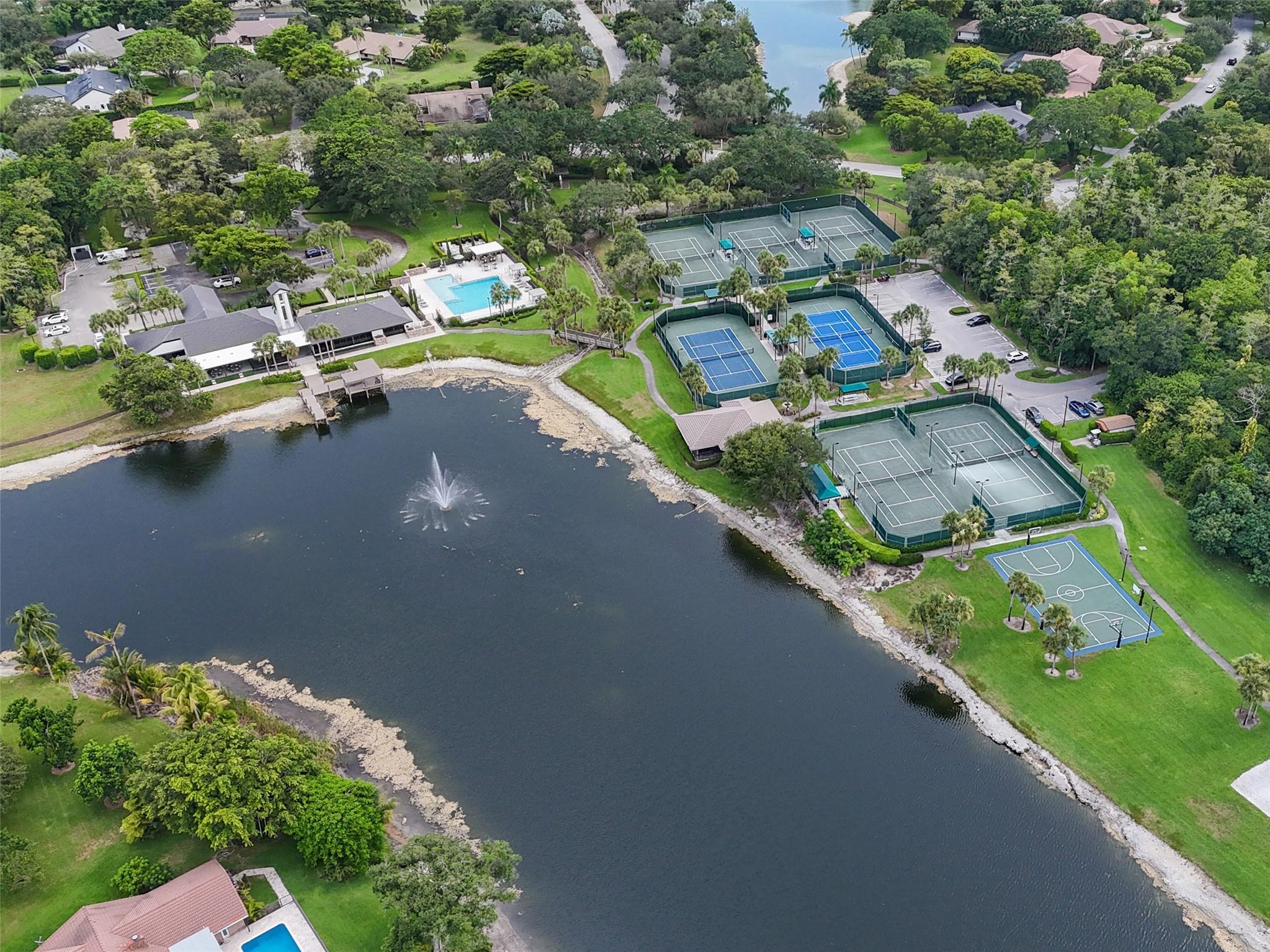 Parkland Lakes PUD 102-44 - Residential