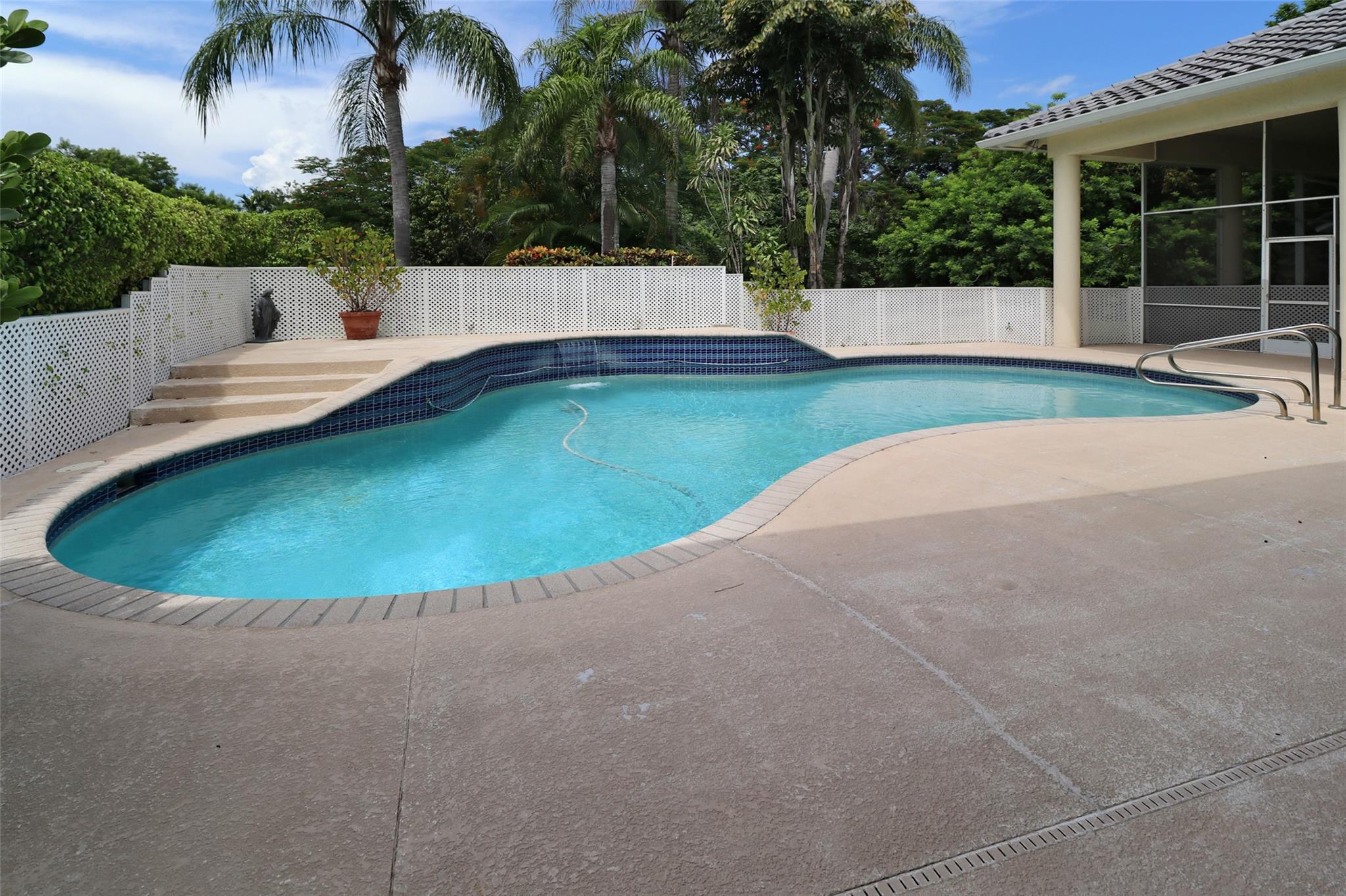 Parkland Lakes PUD 102-44 - Residential
