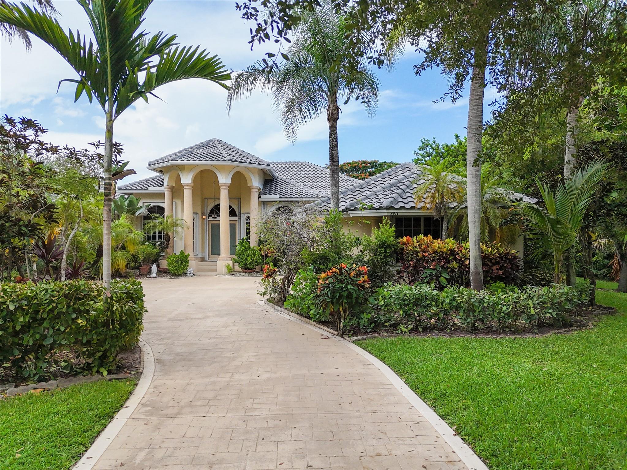 Parkland Lakes PUD 102-44 - Residential