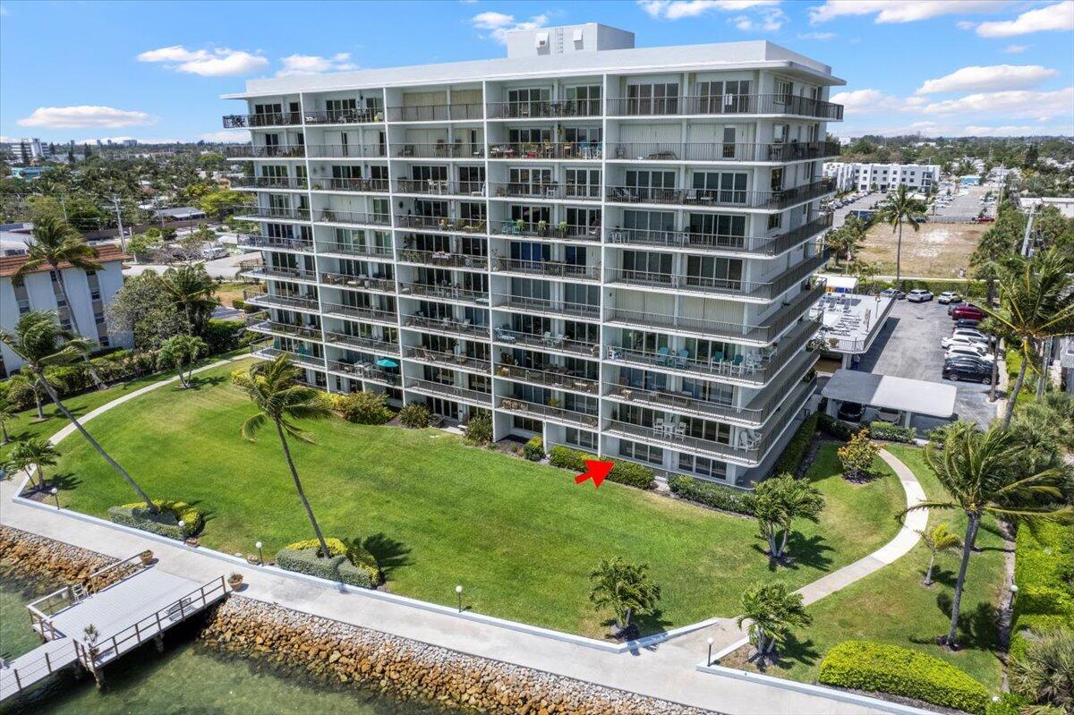 LAKE HARBOR COVE CONDO - Residential