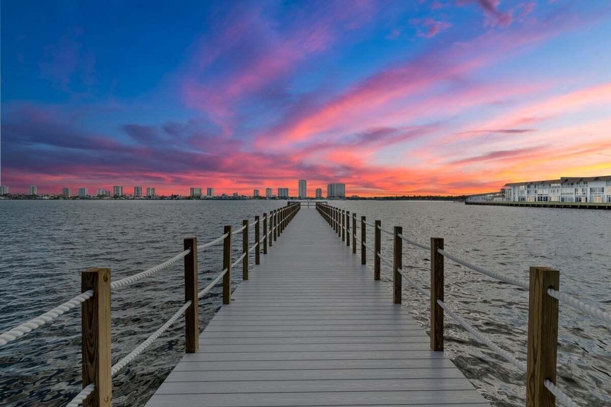 LAKE HARBOR COVE CONDO - Residential
