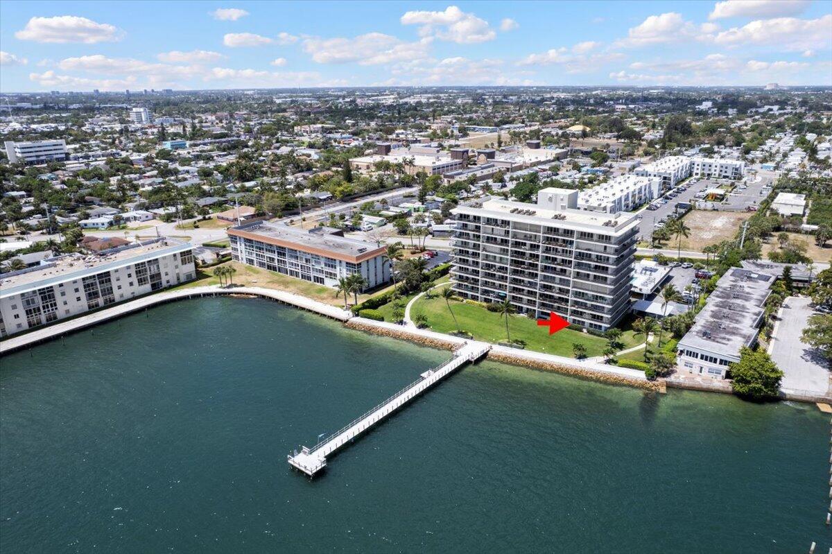 LAKE HARBOR COVE CONDO - Residential
