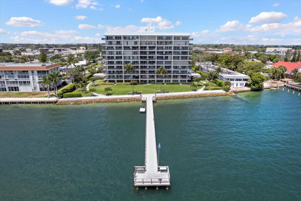 LAKE HARBOR COVE CONDO - Residential