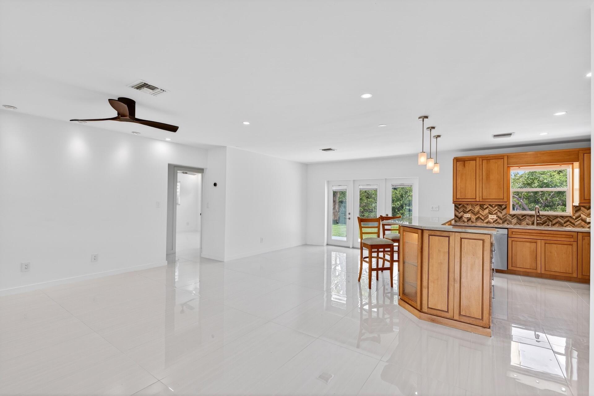 BOULEVARD ESTATES AMEN - Residential