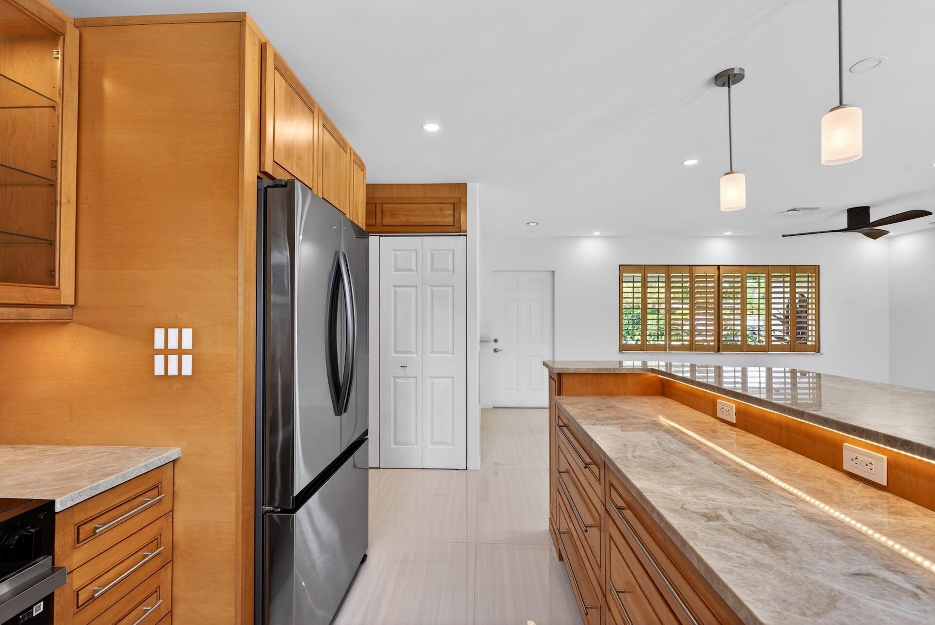 BOULEVARD ESTATES AMEN - Residential