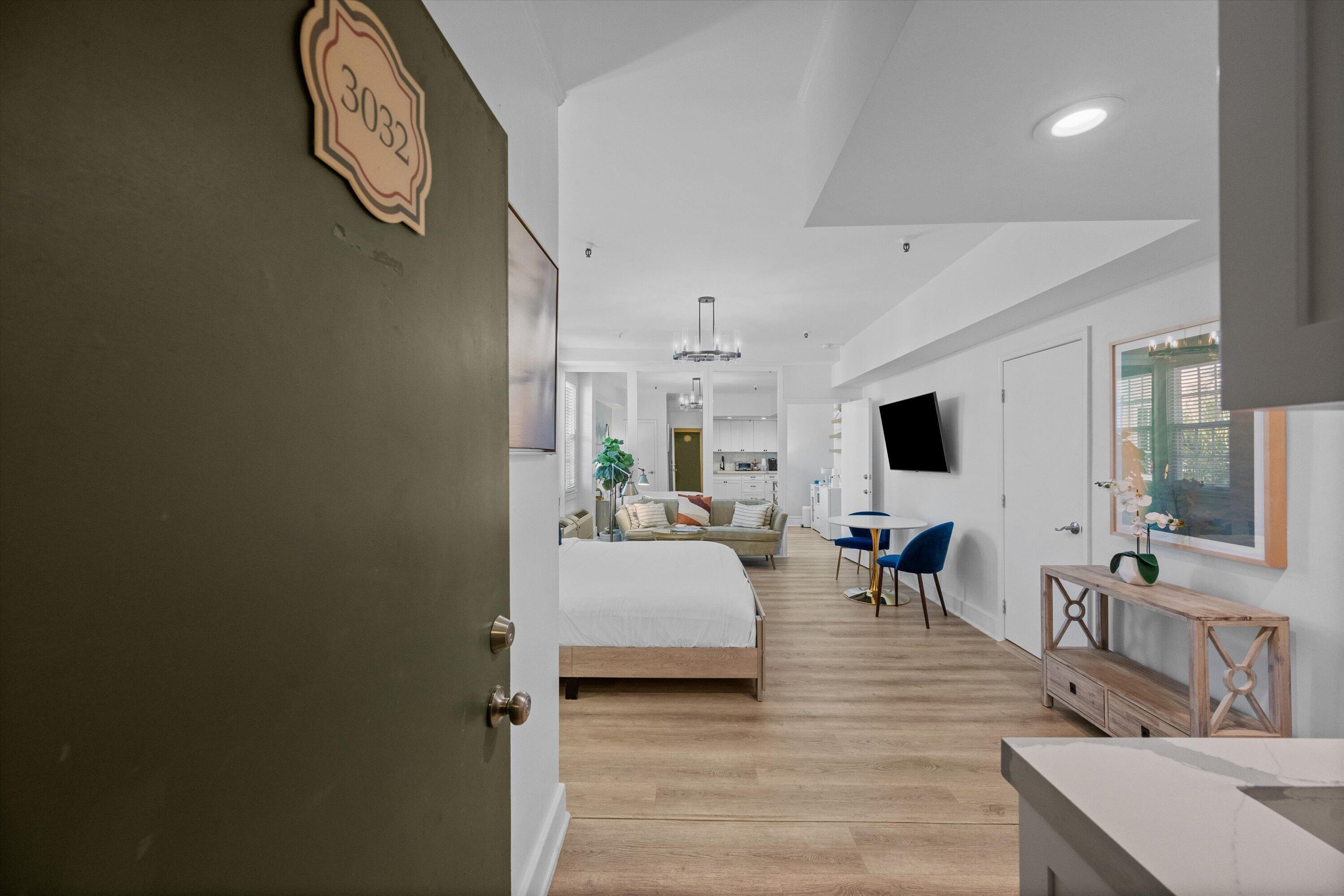 PALM BEACH HOTEL CONDO - Residential