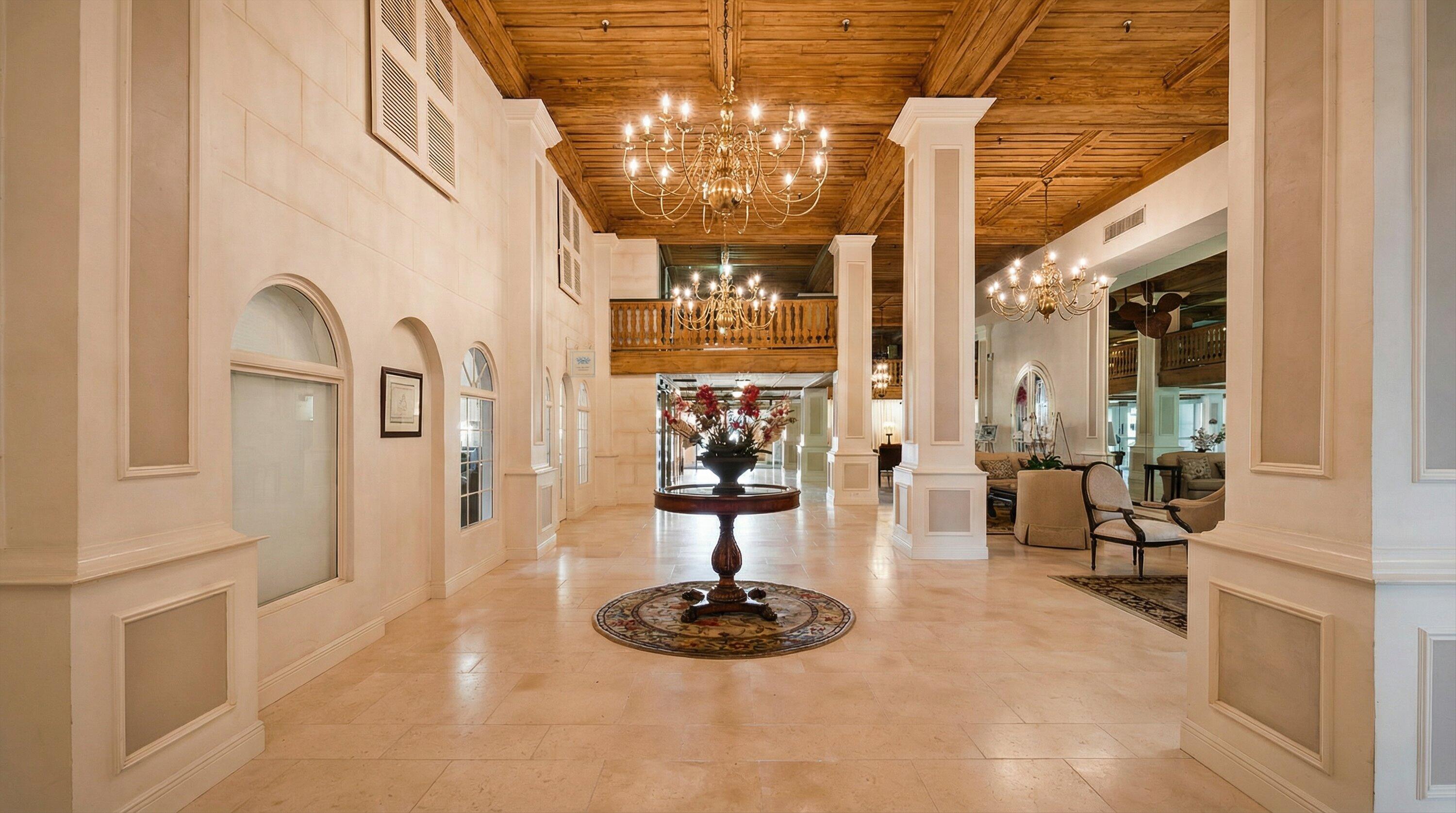 PALM BEACH HOTEL CONDO - Residential