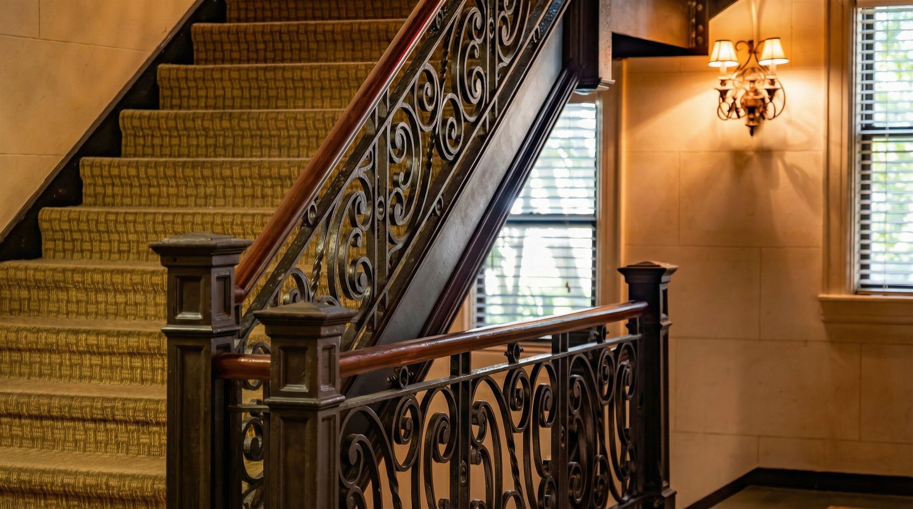 PALM BEACH HOTEL CONDO - Residential