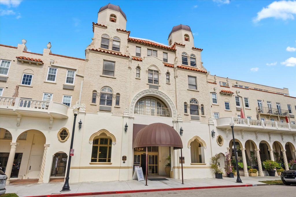 Photo of 235 Sunrise Avenue #3032 &amp; 3102, Palm Beach, FL 33480 (MLS # R11161162)