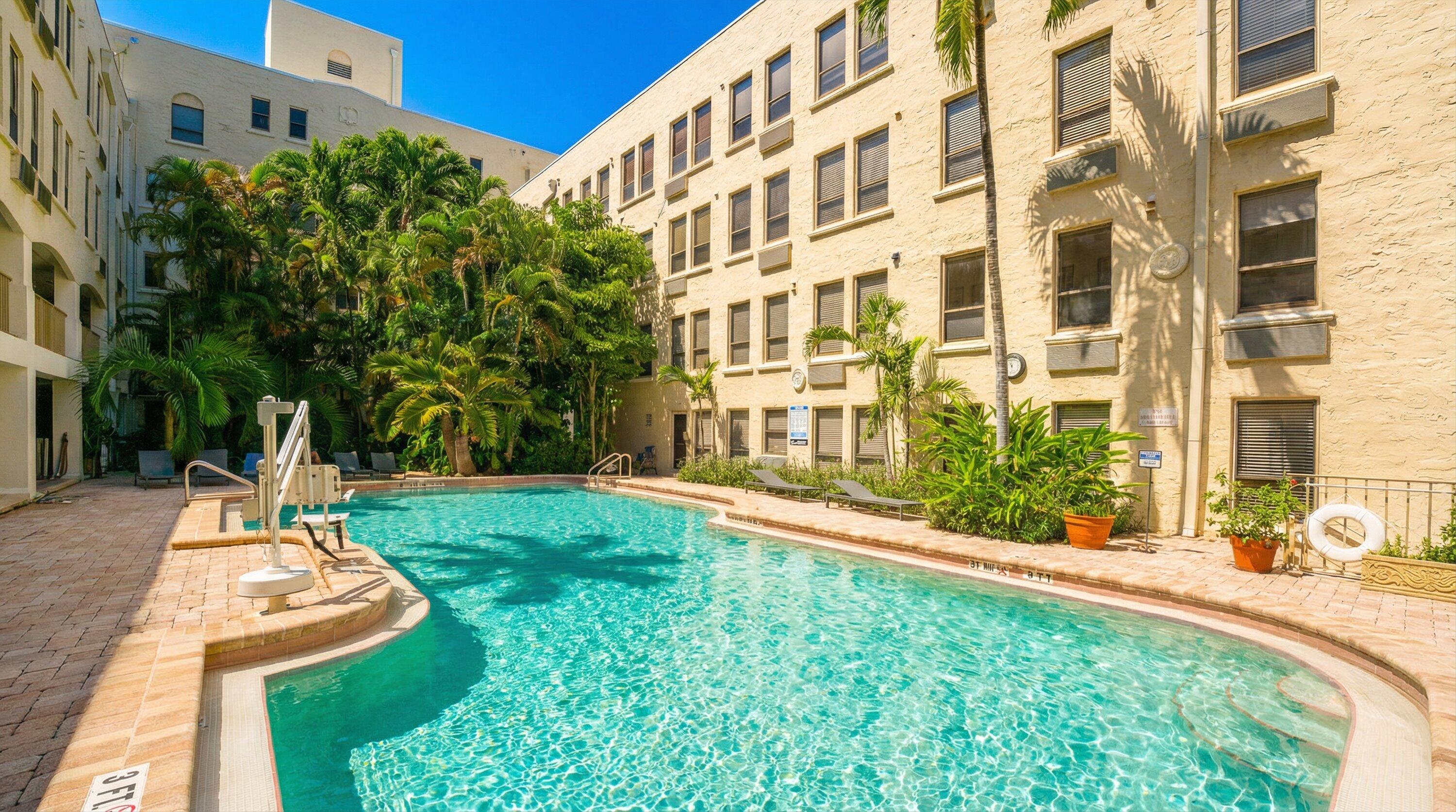 PALM BEACH HOTEL CONDO - Residential