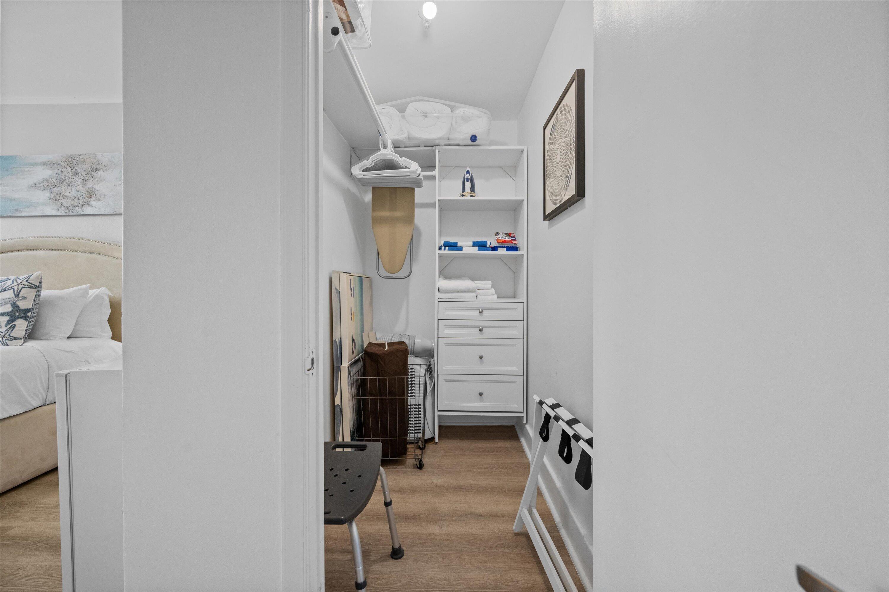 PALM BEACH HOTEL CONDO - Residential