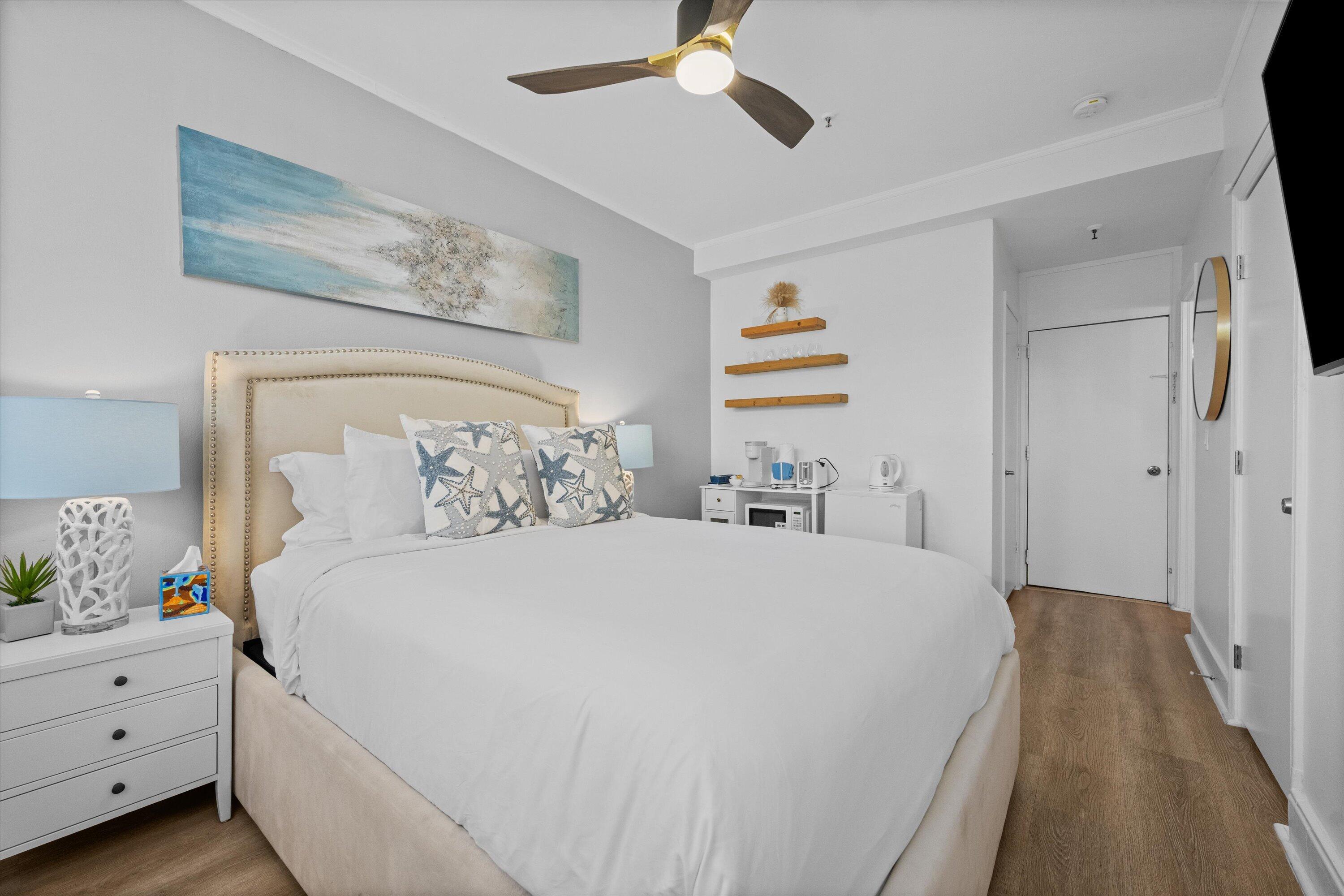 PALM BEACH HOTEL CONDO - Residential