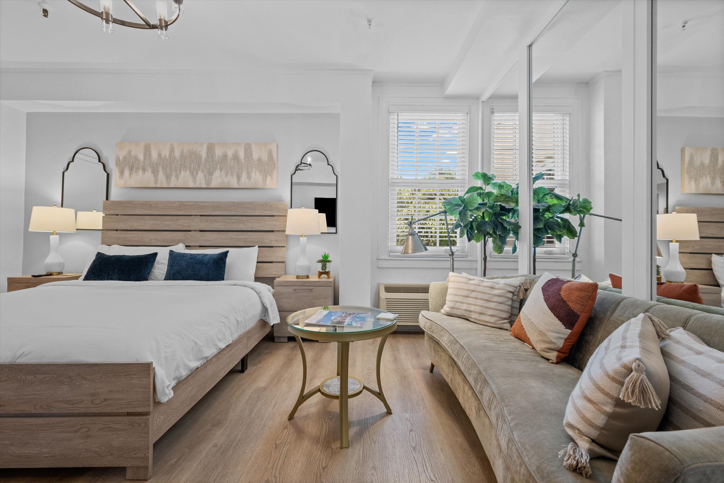 235 Sunrise Avenue 3032 & 3102