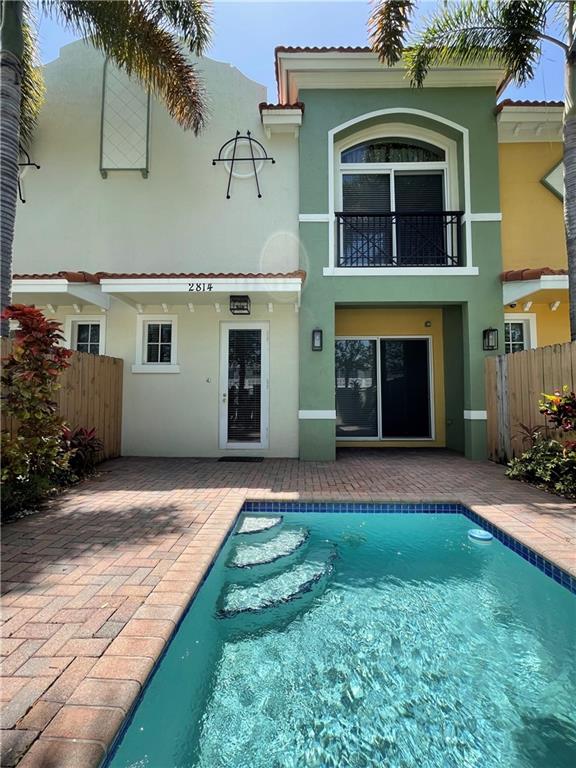 BAYVIEW COUNTRY CLUB - Residential