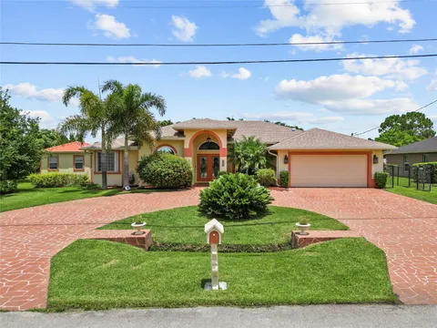 6021 NW Favian Ave, Port St Lucie, FL 34986 - MLS#: F10388896