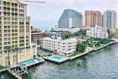 Condominium in Fort Lauderdale FL 125 Birch Rd Rd.jpg