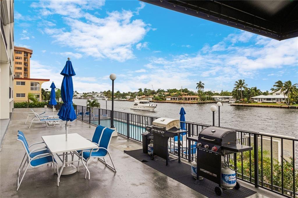 521 N Riverside Dr 602