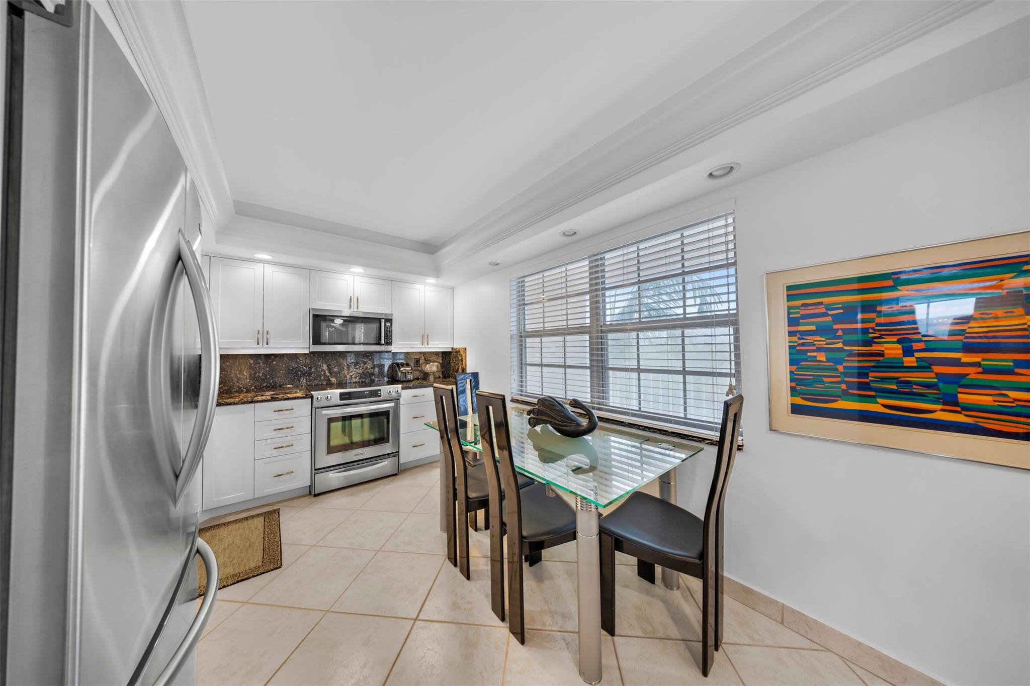 OAKS WAY - Residential