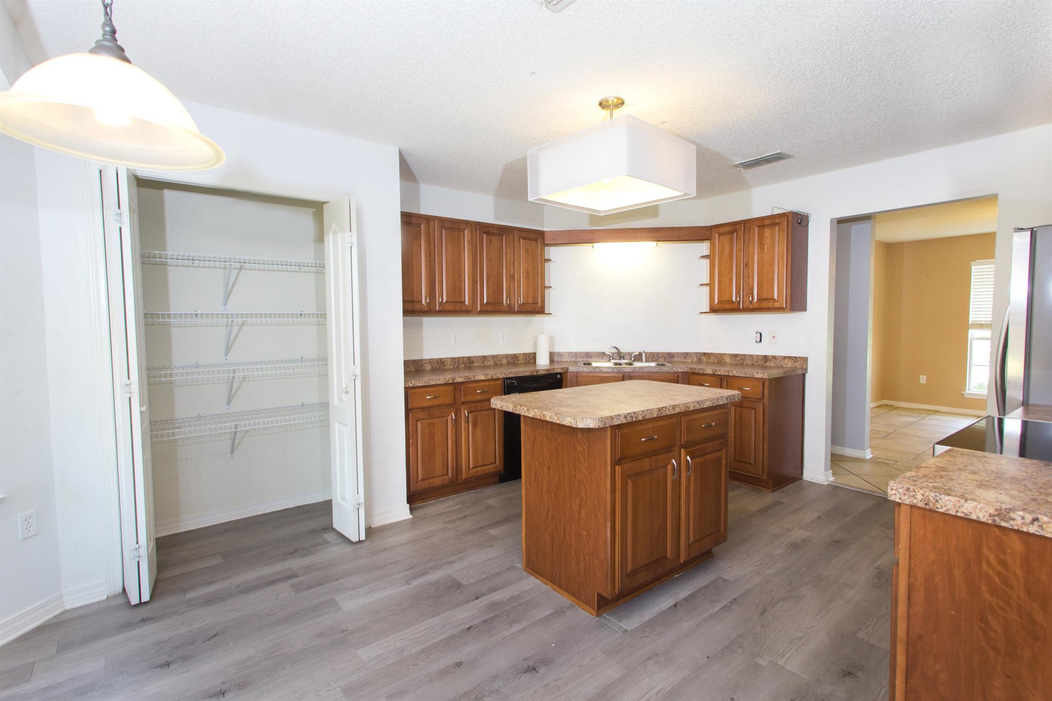 HARVEST POINT PH I - Residential