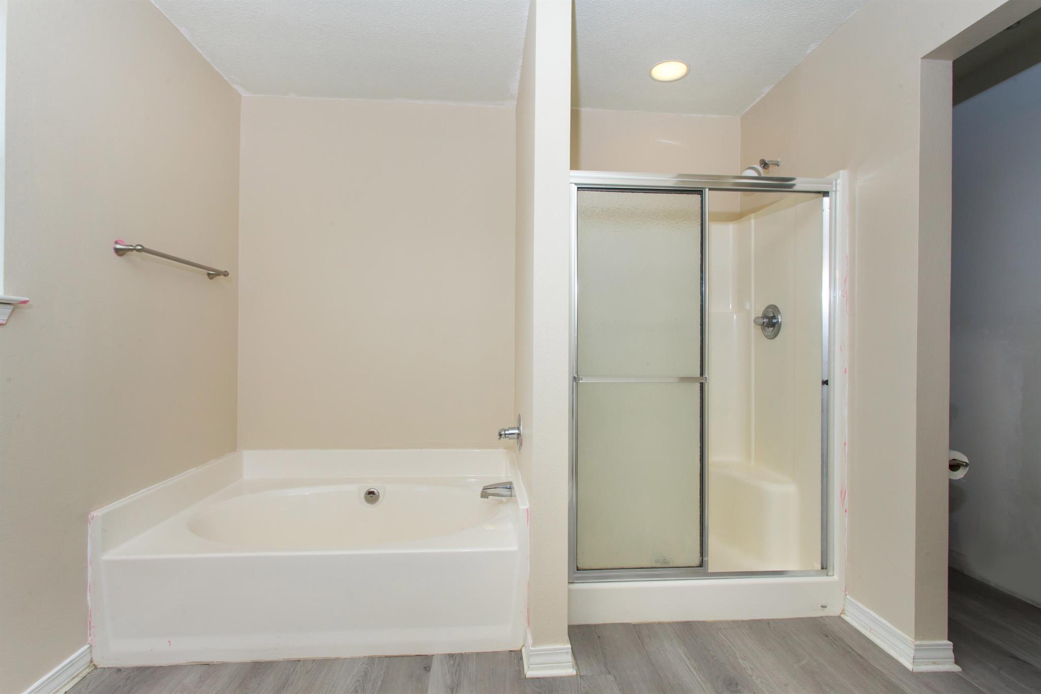 HARVEST POINT PH I - Residential