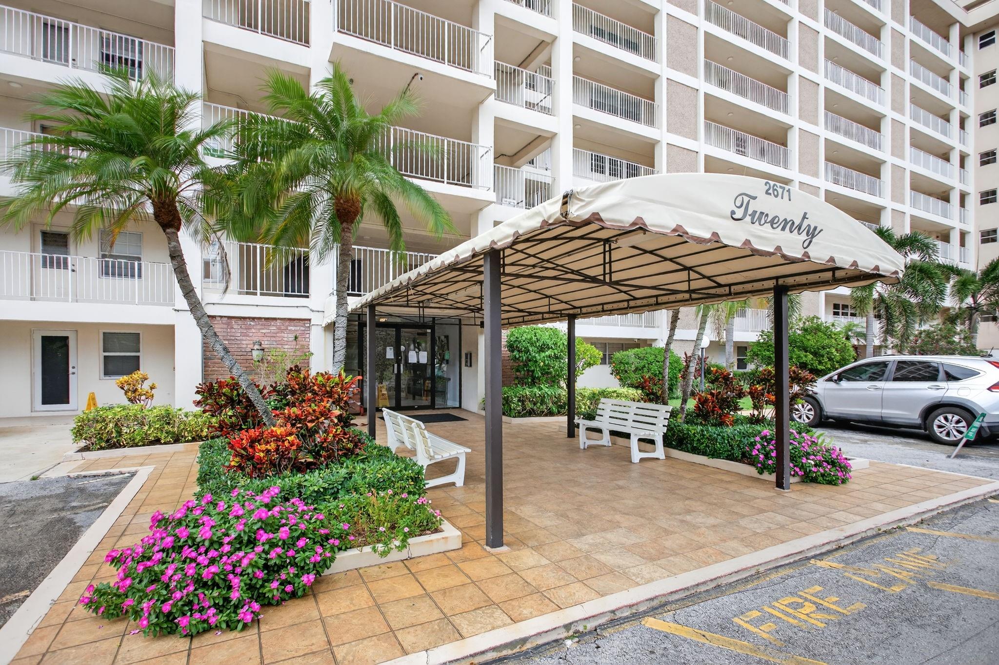 No 20 Palm-Aire Country C - Residential Lease