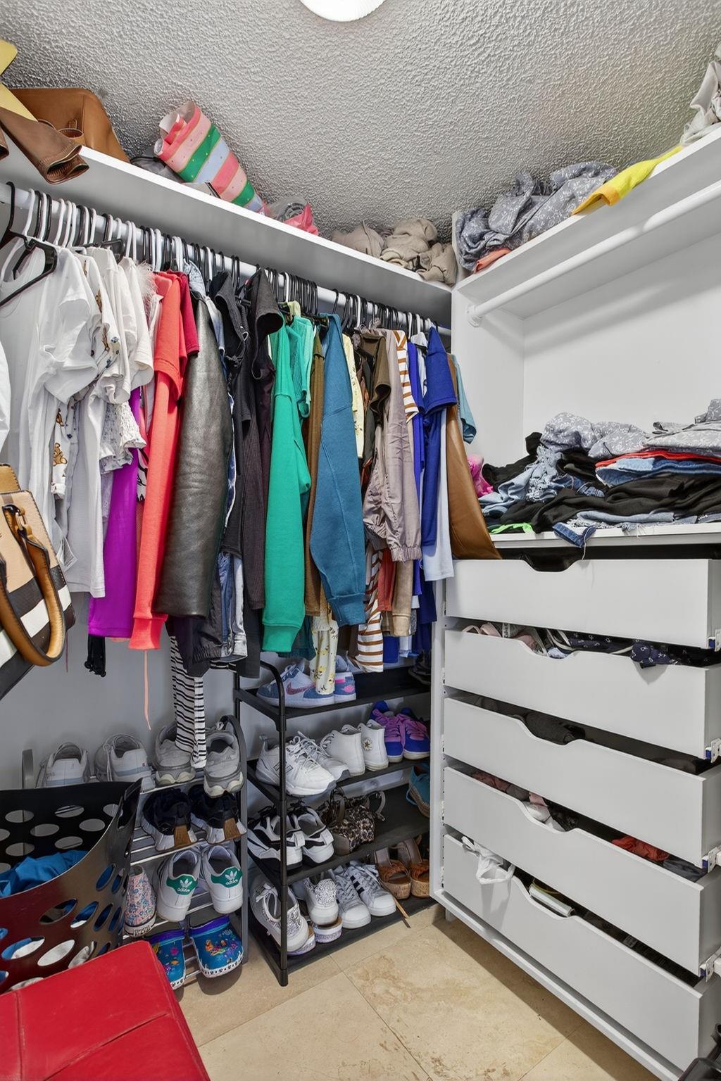 No 20 Palm-Aire Country C - Residential Lease