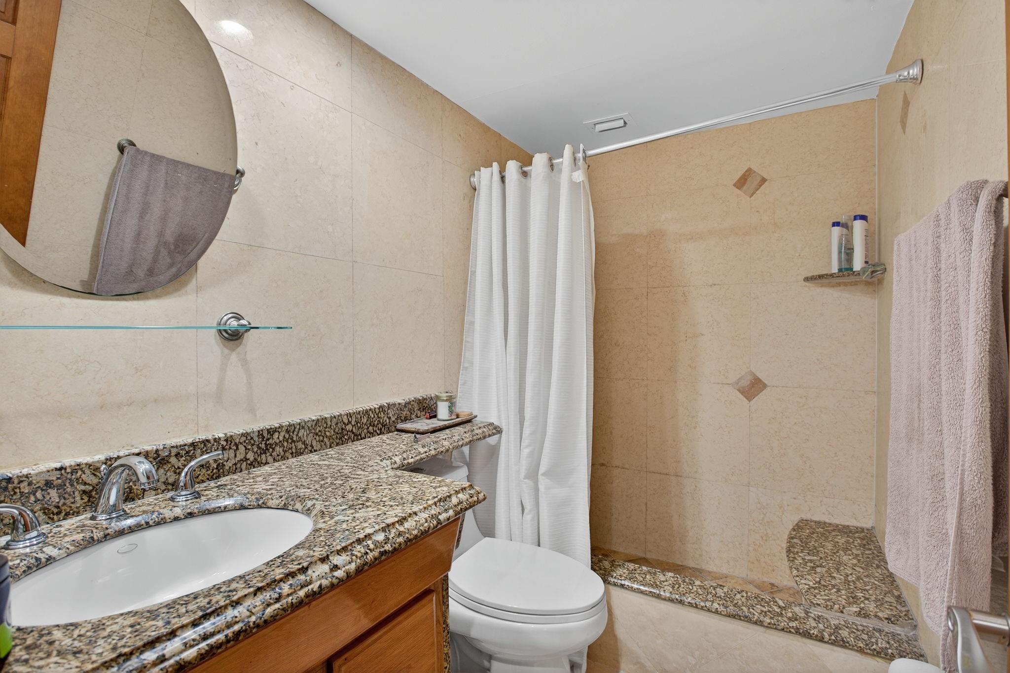 No 20 Palm-Aire Country C - Residential Lease