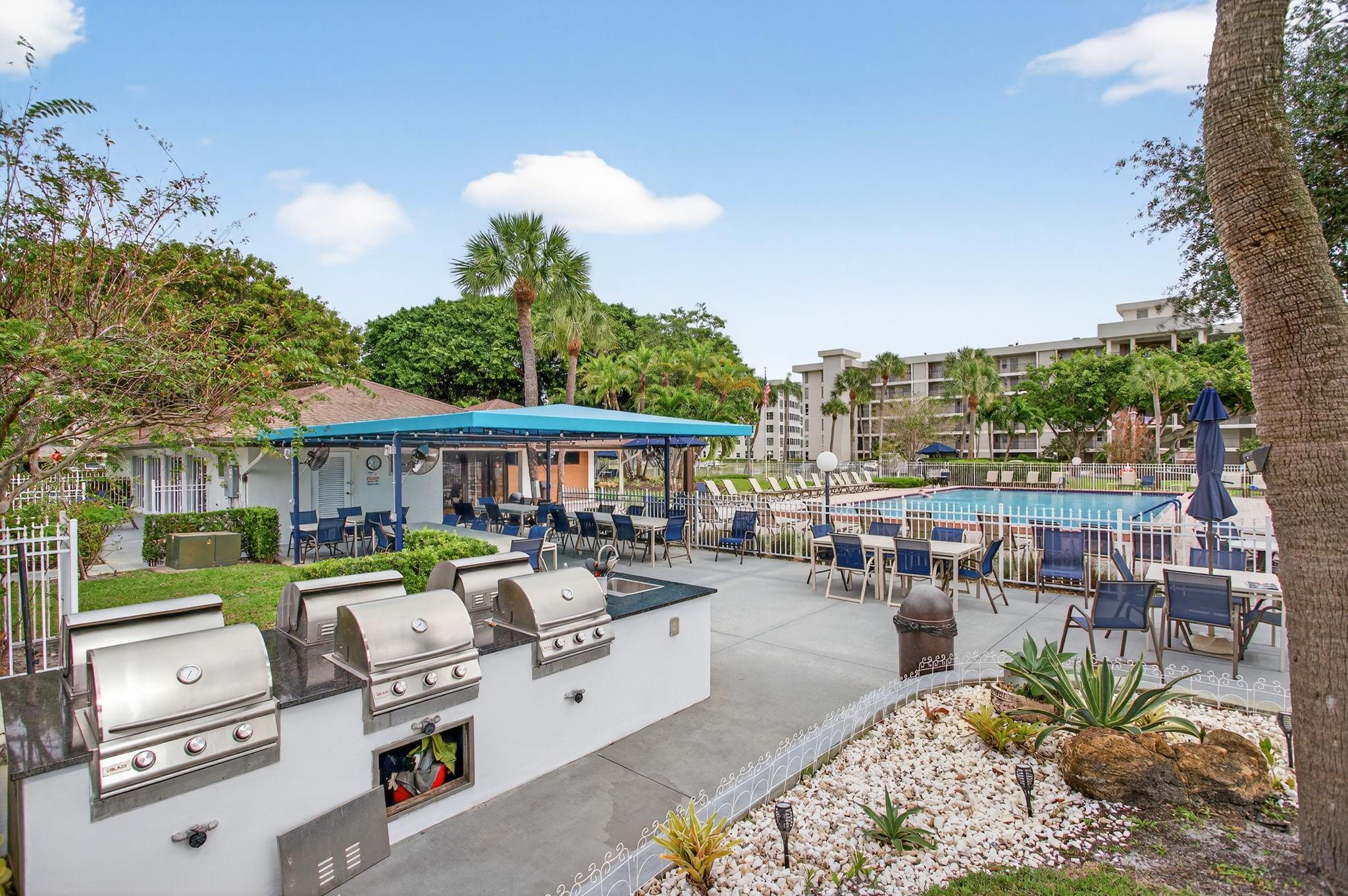 No 20 Palm-Aire Country C - Residential Lease