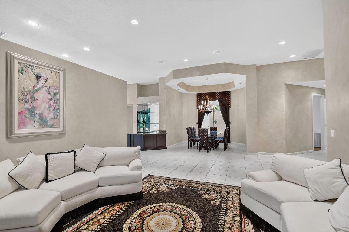 WYCLIFFE TR N - Residential