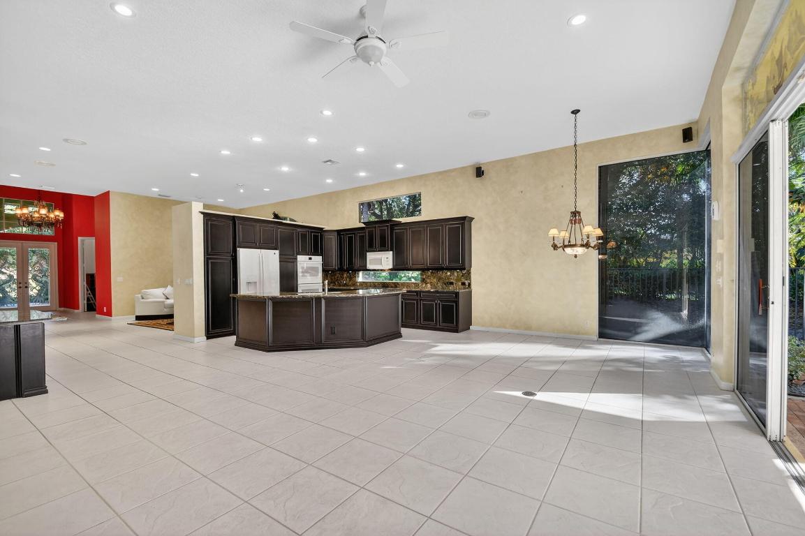 WYCLIFFE TR N - Residential