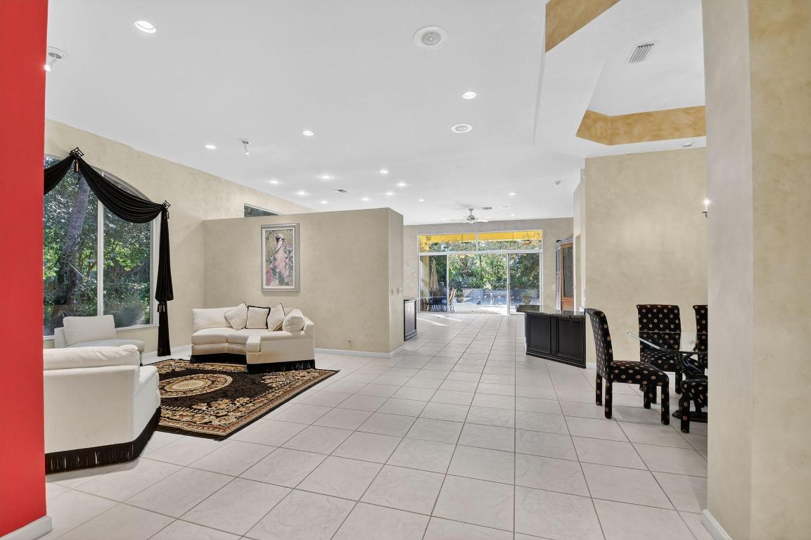 WYCLIFFE TR N - Residential