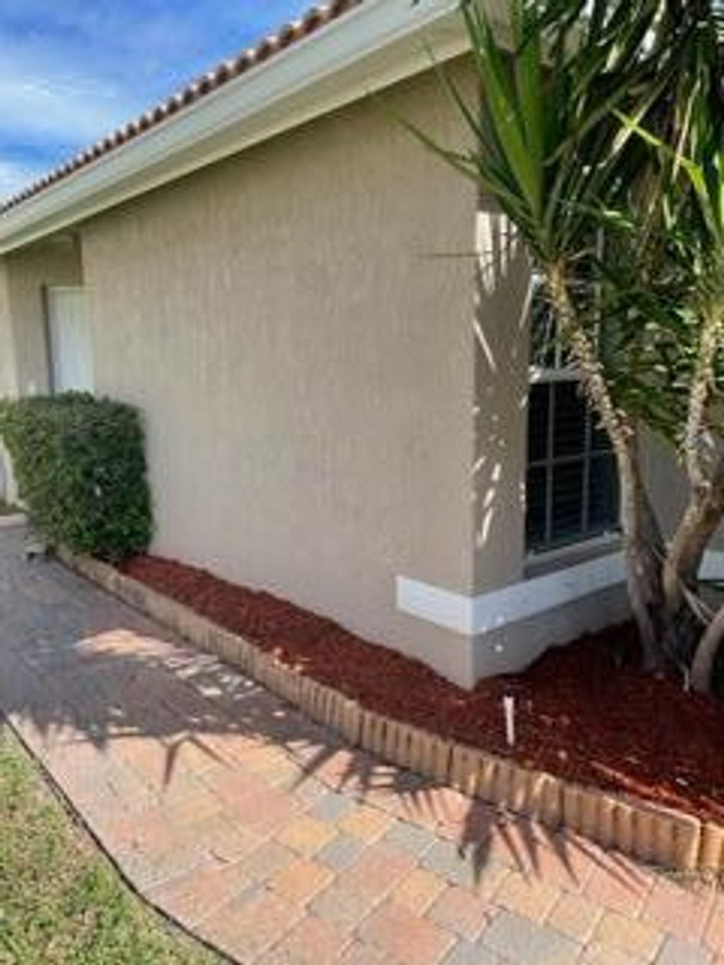 Photo of 6655 Duval Avenue, Royal Palm Beach, FL 33411 (MLS # B26015321)