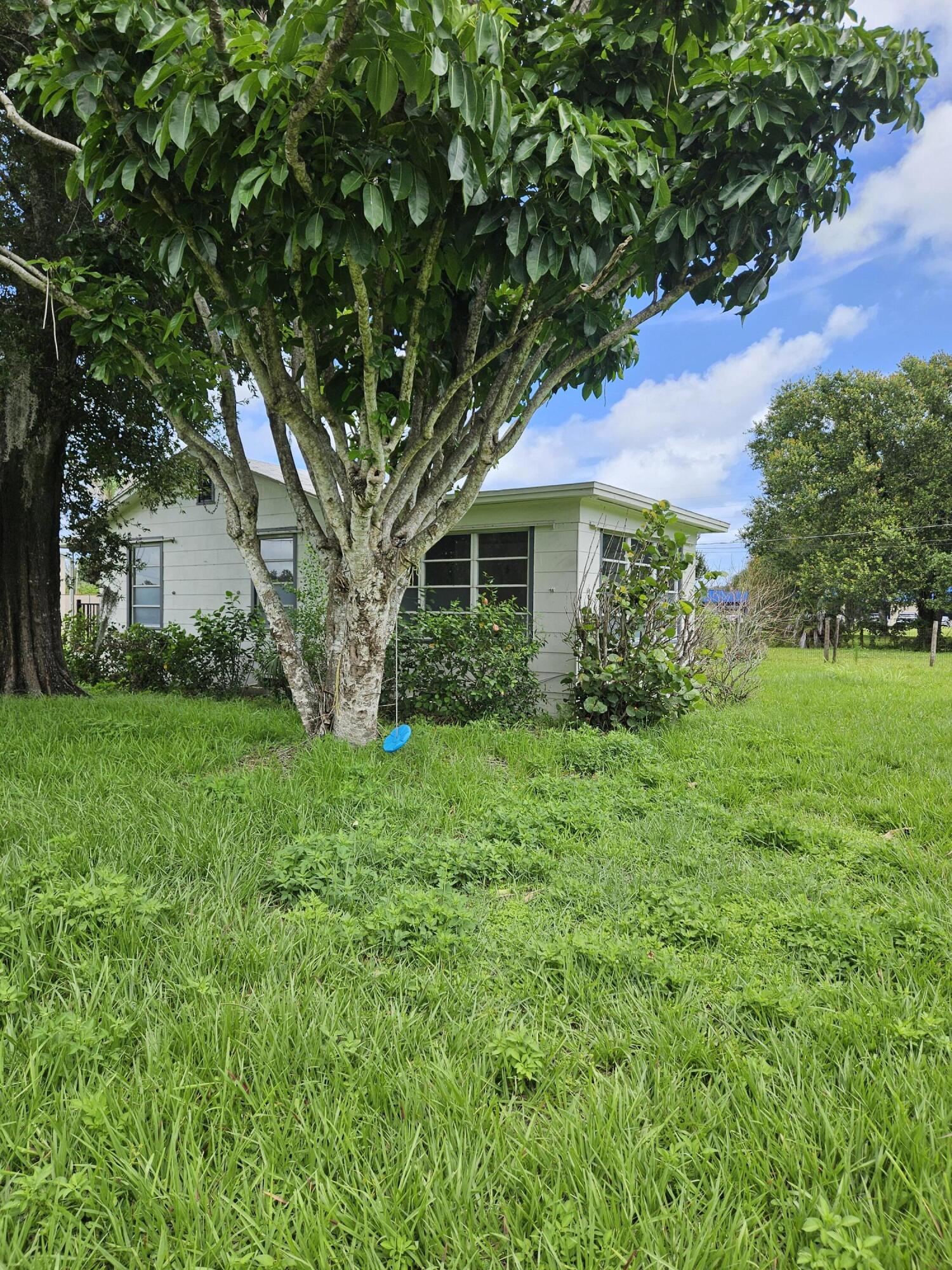 2304 S 41st Street