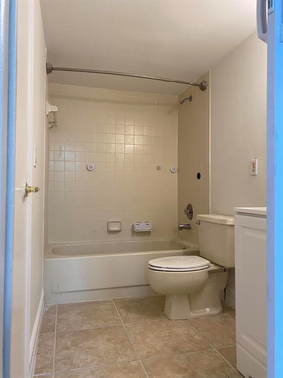 Lavers Resort & Racquet Club - Residential Lease