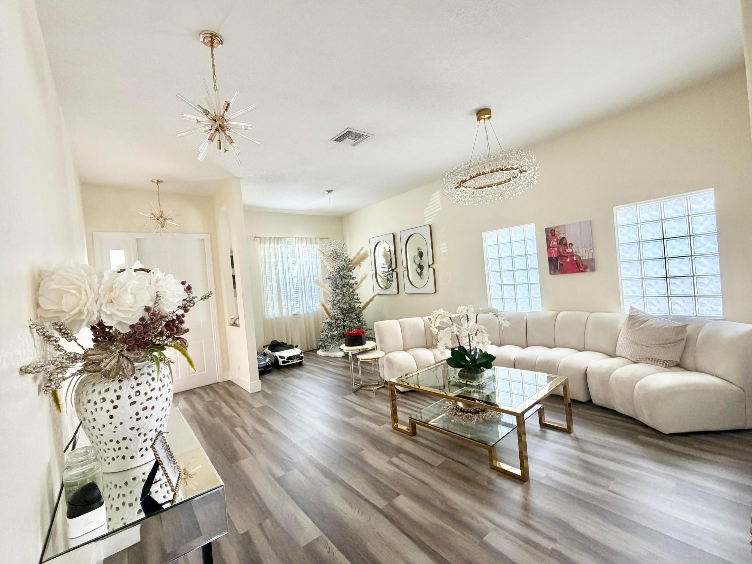 ANTHONY GROVES PH 2 - Residential